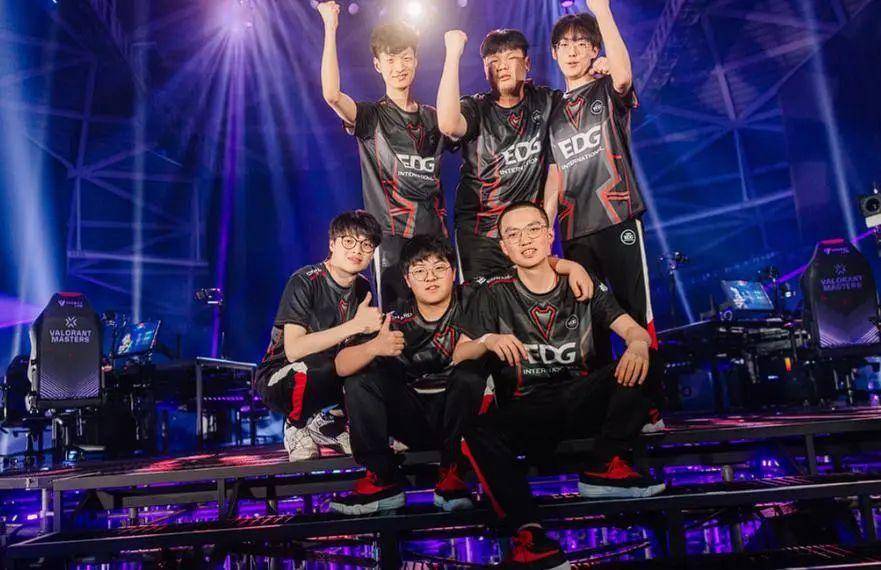 层也需要借 层也需要借