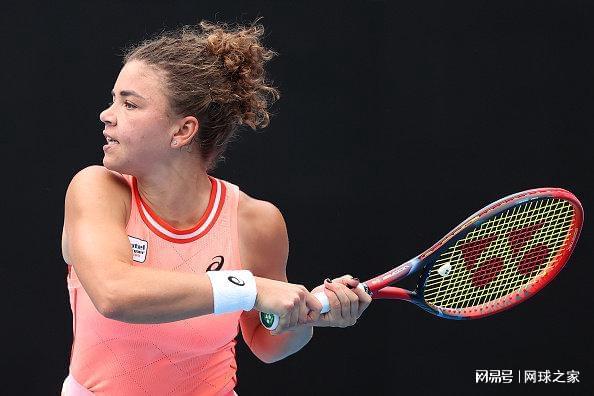 他很可能在 他很可能在