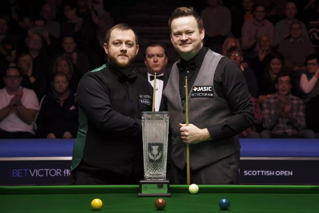 胜利背后的 胜利背后的