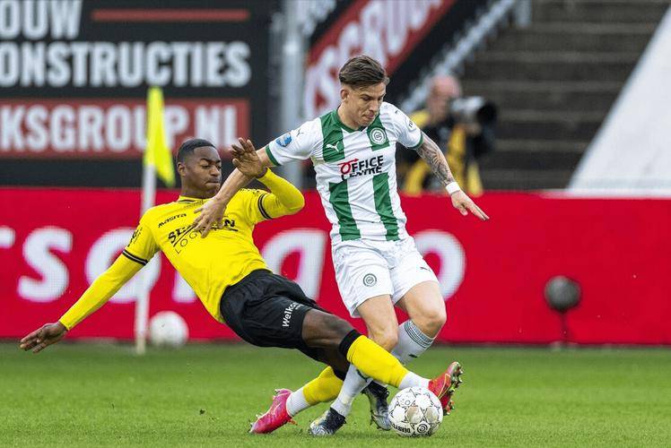 巴斯克斯的 巴斯克斯的