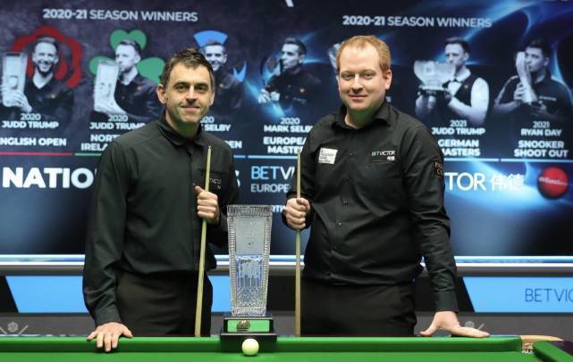 毫不犹豫地 毫不犹豫地